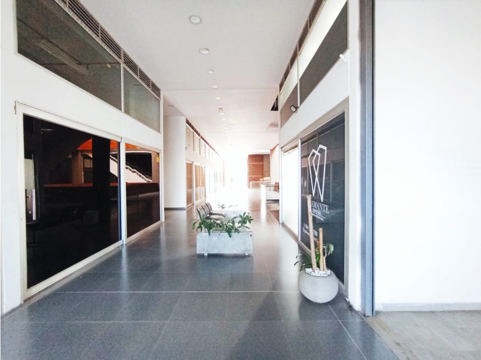VENTA DE LOCAL COMERCIAL EN NARANJAL