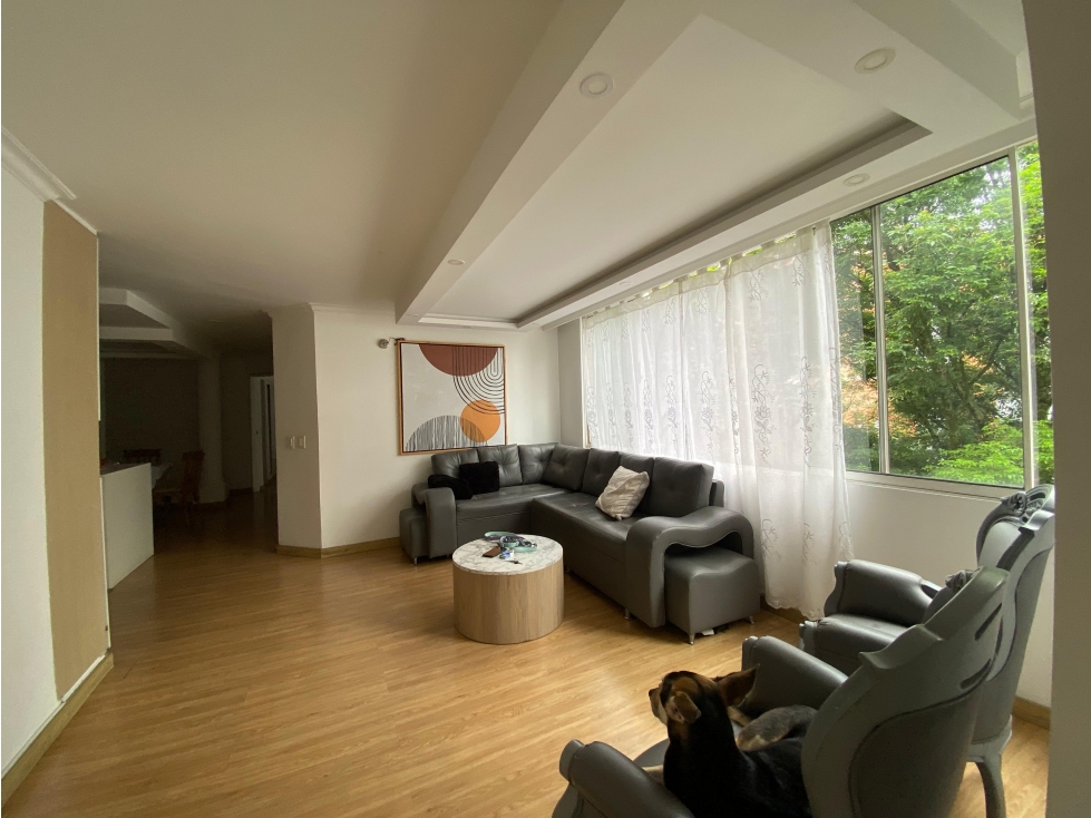 APARTAMENTO EN VENTA EN LAURELES CERCA AL 2DO PARQUE