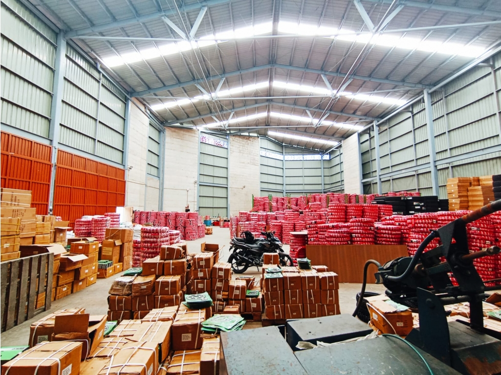 BODEGA PARA VENTA EN AUTOPISTA MLLIN.-BTA. - 6