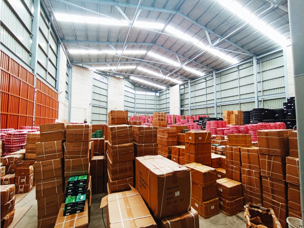 BODEGA PARA VENTA EN AUTOPISTA MLLIN.-BTA. - 3