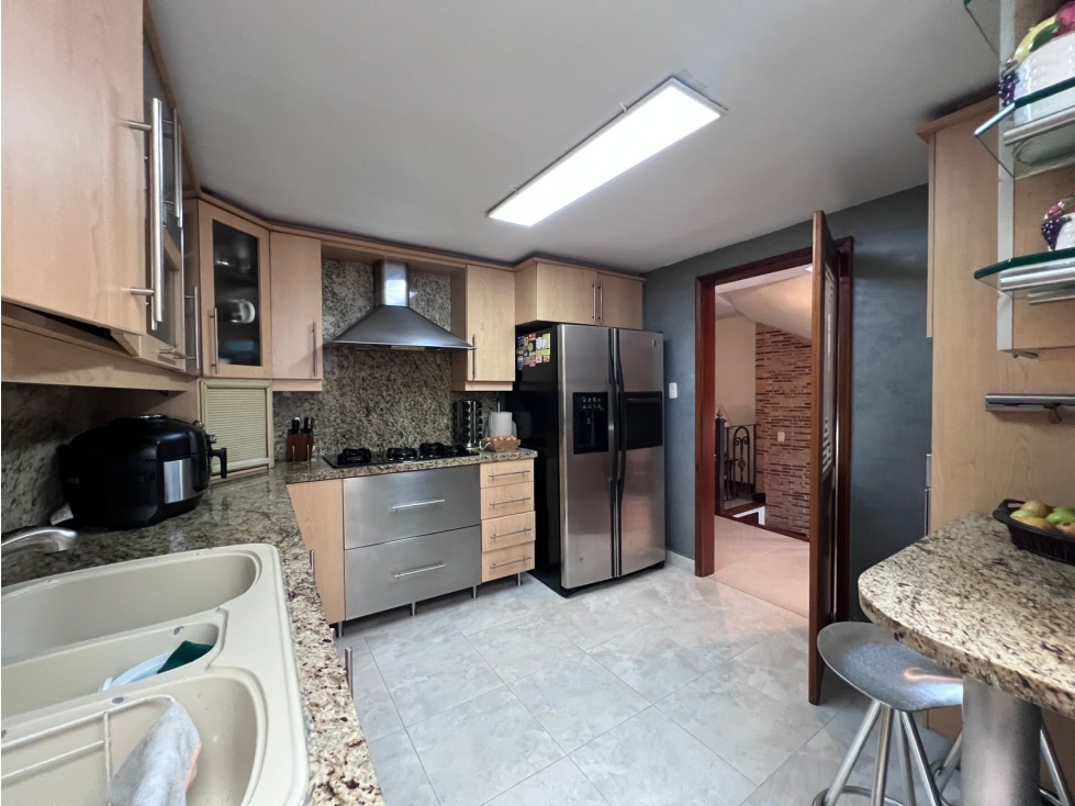 CASA EN VENTA EN ENVIGADO, CUMBRES. — foto 5