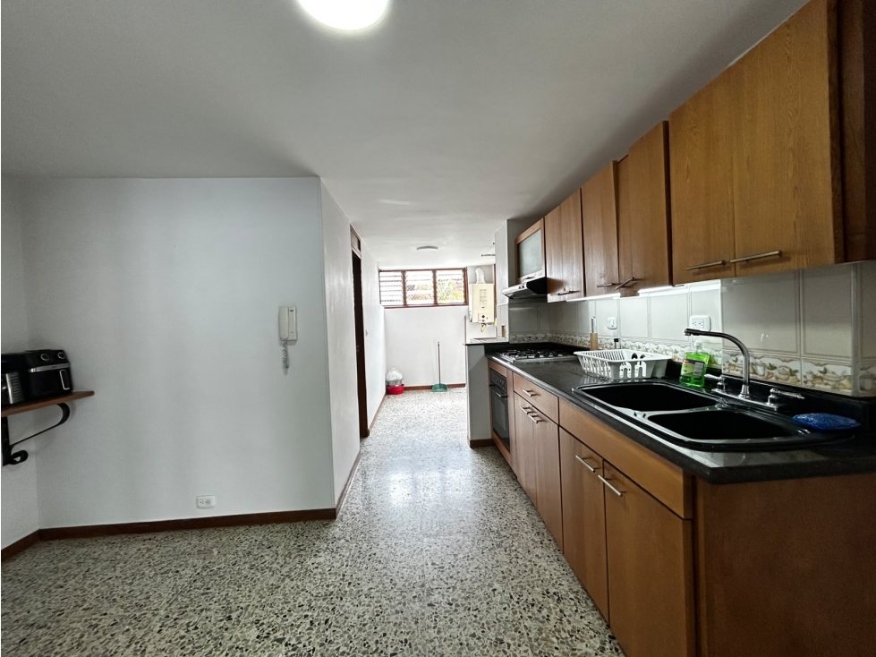 Apartamento en venta en el Poblado, sector Patio Bonito — foto 4