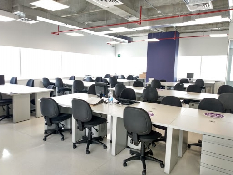 OFICINA EN VENTA POBLADO, MANILA