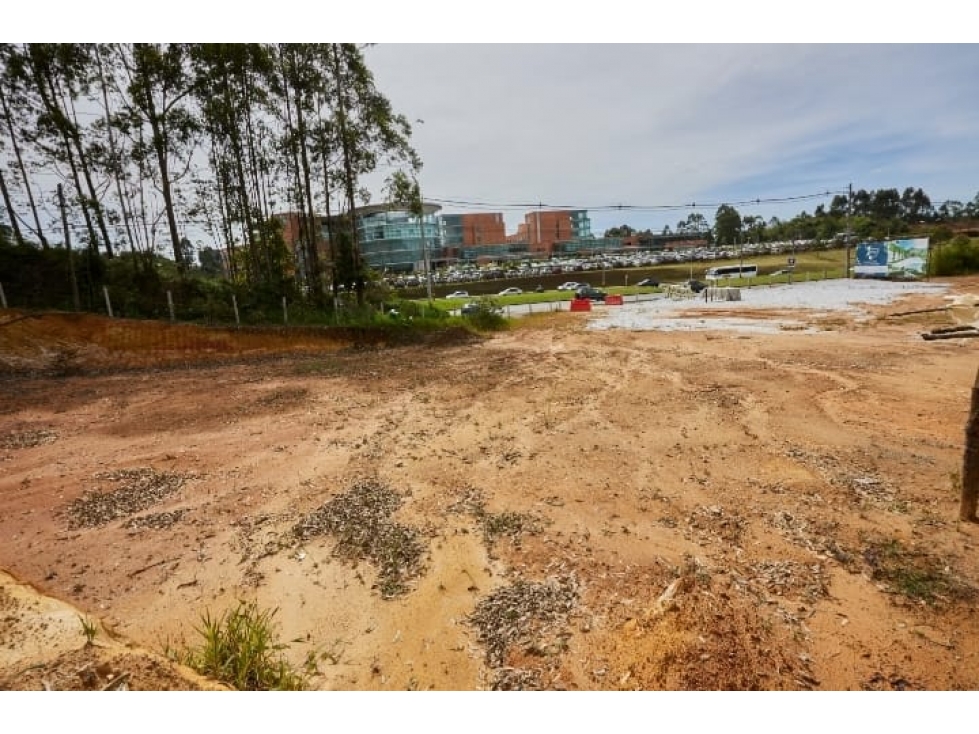 LOTE CON LICENCIA PARA CONSTRUIR RESIDENCIAL EN RIONEGRO — foto 6