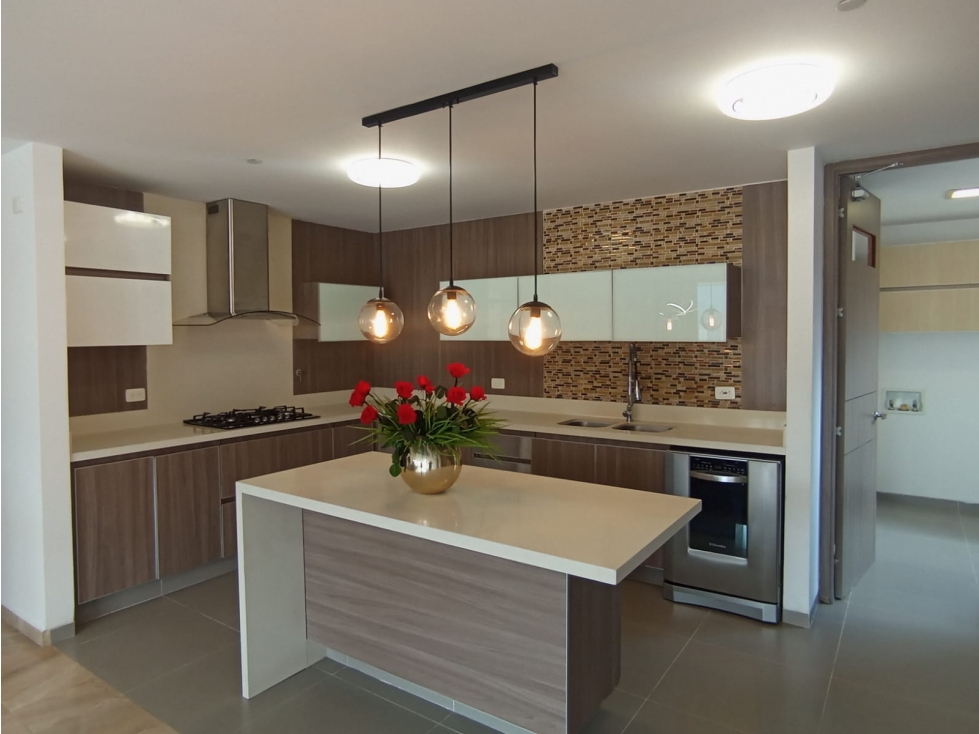 APARTAMENTO EN VENTA ENVIGADO, LOMA DEL ESMERALDAL.