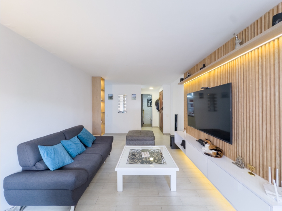 VENTA APARTAMENTO ZONA PLANA EL POBLADO PATIO BONITO — foto 4