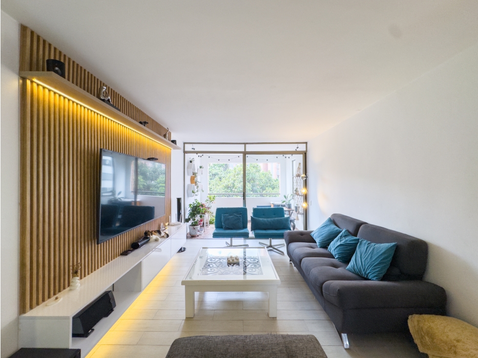 VENTA APARTAMENTO ZONA PLANA EL POBLADO PATIO BONITO