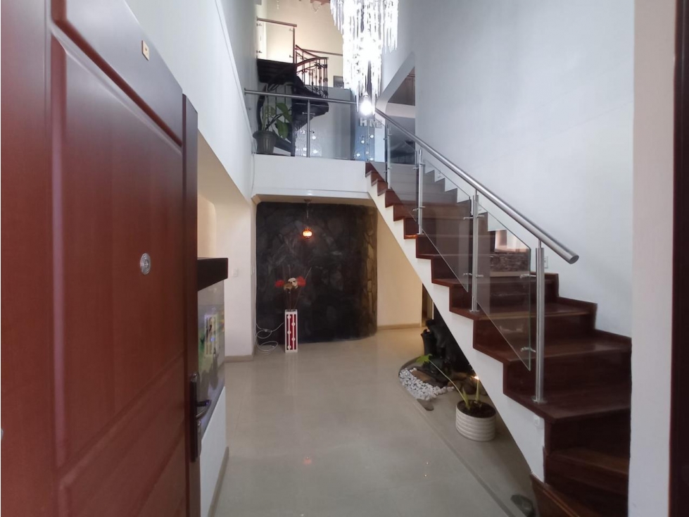 PENTHOUSE DUPLEX EN VENTA EN EL POBLADO SECTOR LOS PARRA — foto 2