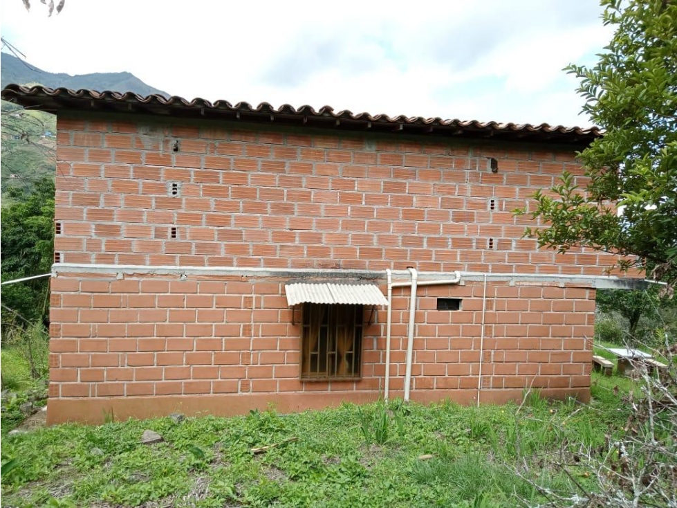 HERMOSA FINCA EN VENTA COPACABANA, VEREDA SABANETA