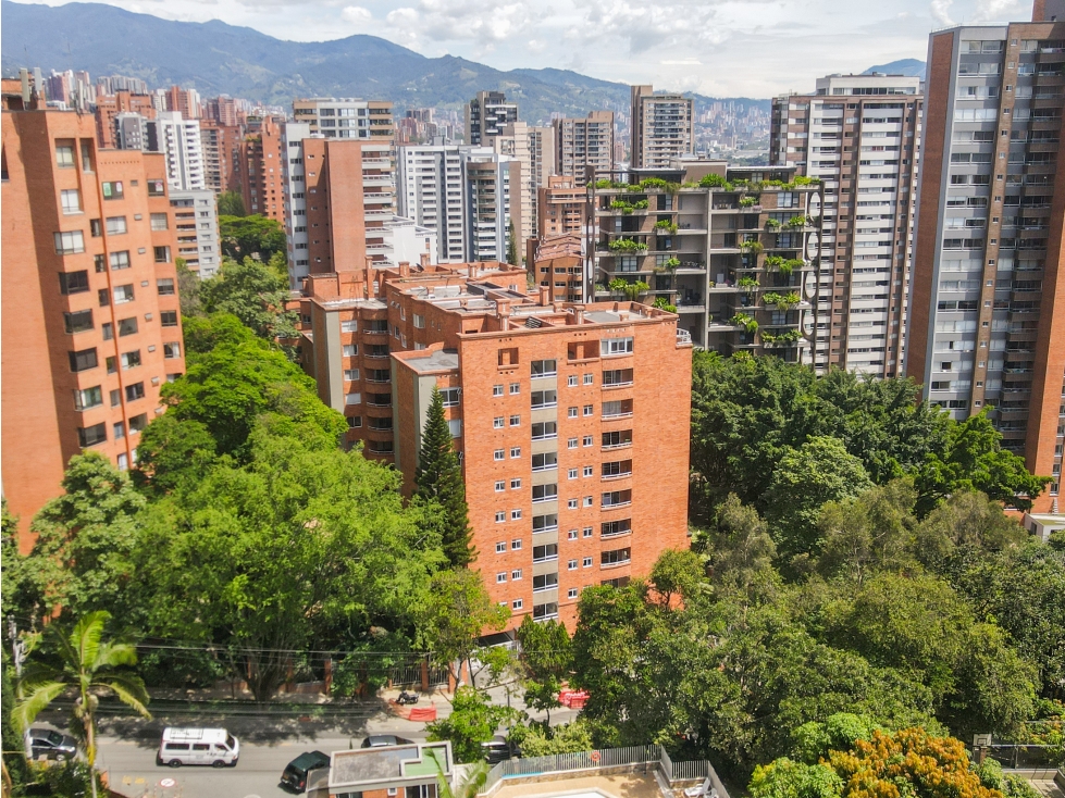 APARTAMENTO DE 132M2 EN VENTA EN CASTROPOL POBLADO