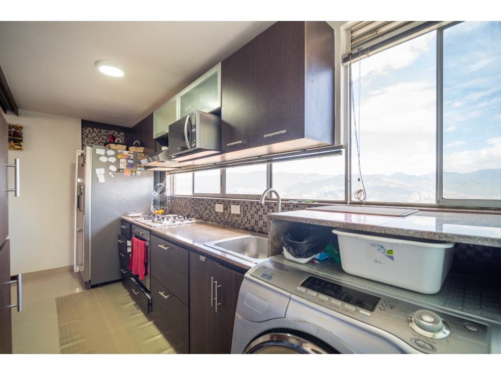 VENTA APARTAMENTO CON VISTA A LA CIUDAD EN LOS BALSOS — foto 6