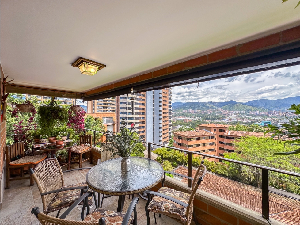 APARTAMENTO EN VENTA DE 221M2 EN CASTROPOL POBLADO — foto 3