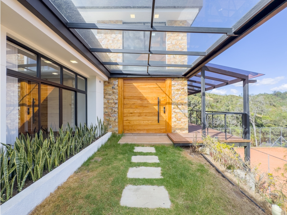 VENTA CASA CAMPESTRE 2 NIVELES ALTO DEL ESCOBERO ENVIGADO — foto 4