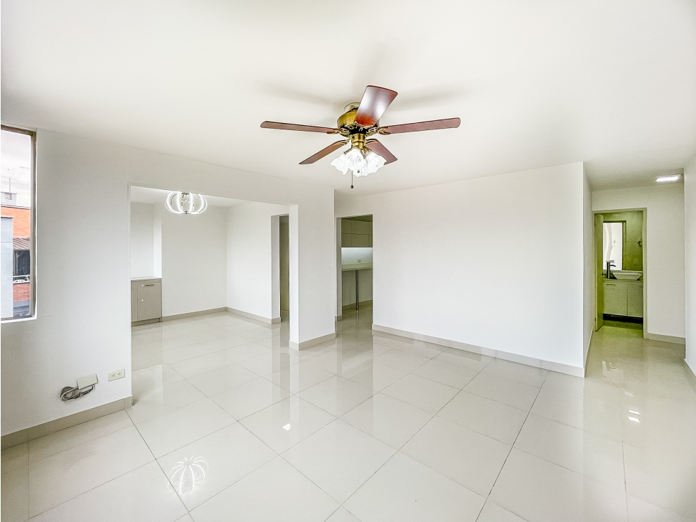 Venta Penthouse con Vista a La Ciudad en Milla de Oro Poblado — foto 6