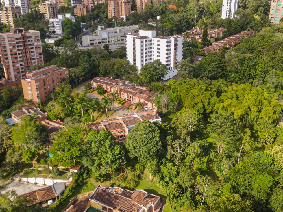 VENTA DE CASA DE 2 NIVELES PARA REMODELAR EN SAN LUCAS POBLADO — foto 4