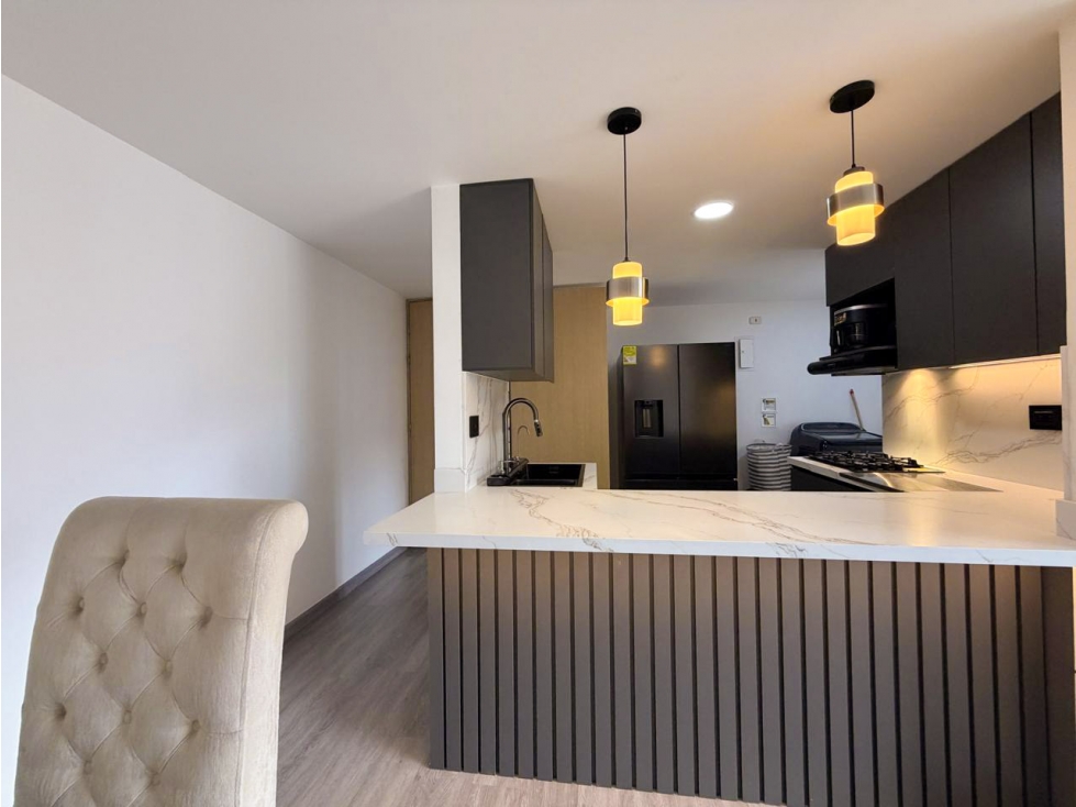 EN VENTA APARTAMENTO REMODELADO EN SAN JOSÉ PARTE BAJA — foto 2