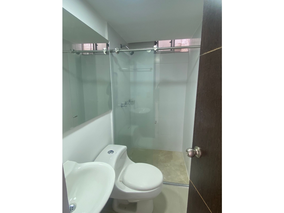 EN VENTA APARTAMENTO EN PARTE PLANA SABANETA — foto 4