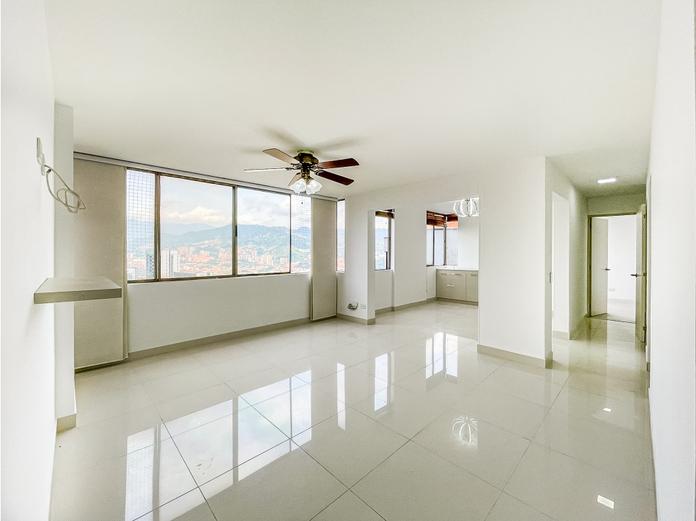 Venta Penthouse con Vista a La Ciudad en Milla de Oro Poblado — foto 5