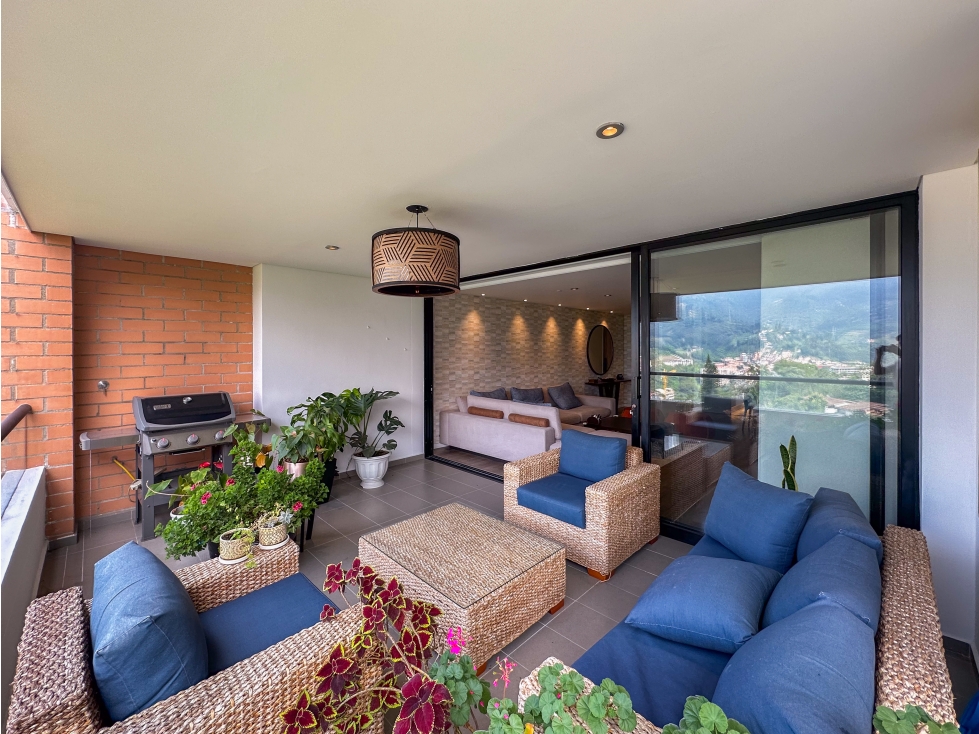 APARTAMENTO MODERNO Y AMOBLADO EN LA LOMA DE LAS BRUJAS ENVIGADO — foto 2