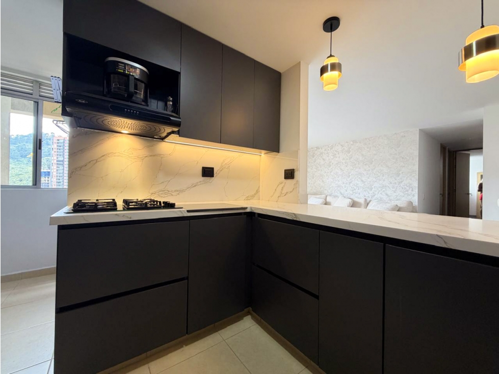 EN VENTA APARTAMENTO REMODELADO EN SAN JOSÉ PARTE BAJA — foto 3