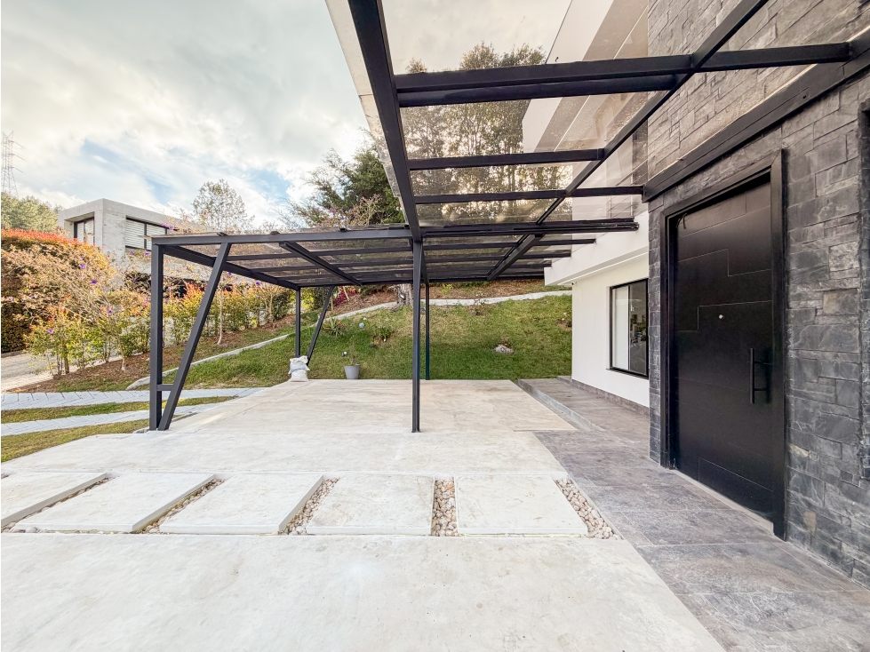 VENTA CASA CAMPESTRE DE DOS NIVELES ALTO DEL ESCOBERO ENVIGADO — foto 4