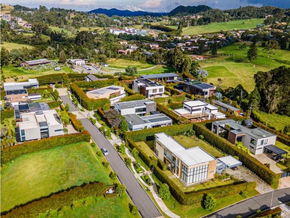 Venta Exclusiva Casa Campestre en Alto de Palmas — foto 4