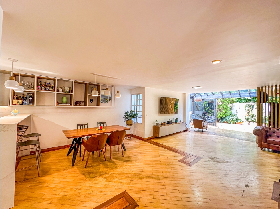 Venta Casa Parcialmente Remodelada Los Balsos Poblado — foto 4