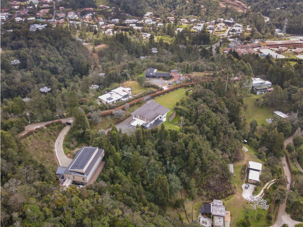 CASA CAMPESTRE EN VENTA EN EL ALTO DEL ESCOBERO — foto 4