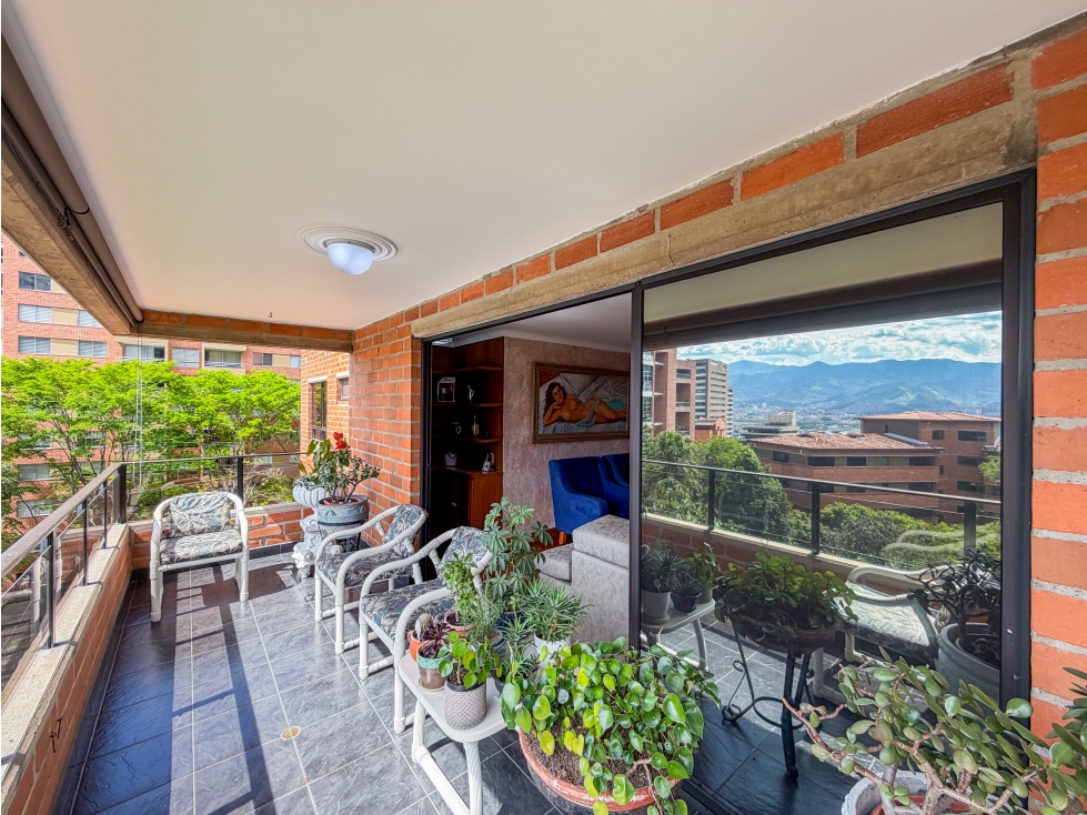 APARTAMENTO DE 221M2 CON VISTA EN POBLADO CASTROPOL — foto 4