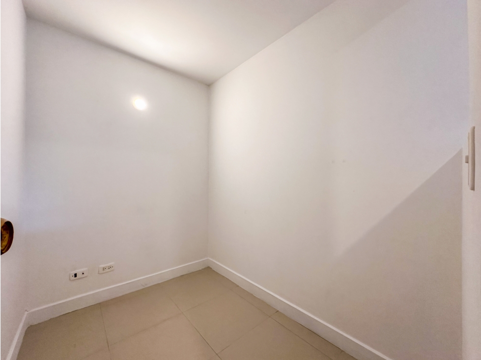 APARTAMENTO DE 132M2 EN VENTA EN CASTROPOL POBLADO — foto 5