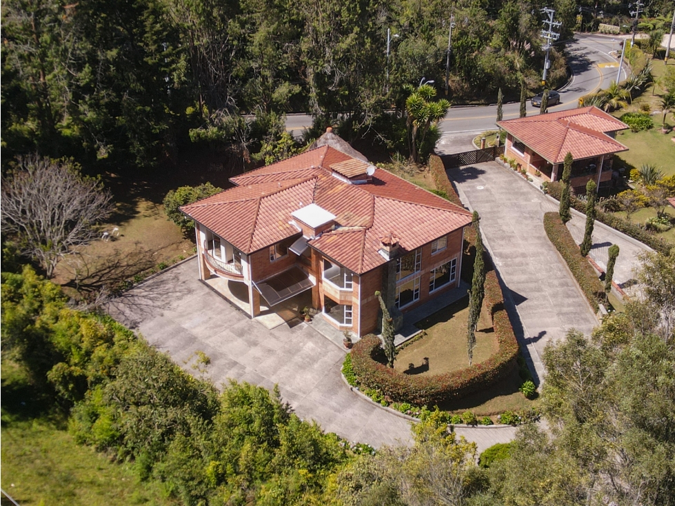 Venta de Casa Campestre de 2 Niveles Alto del Escobero — foto 6