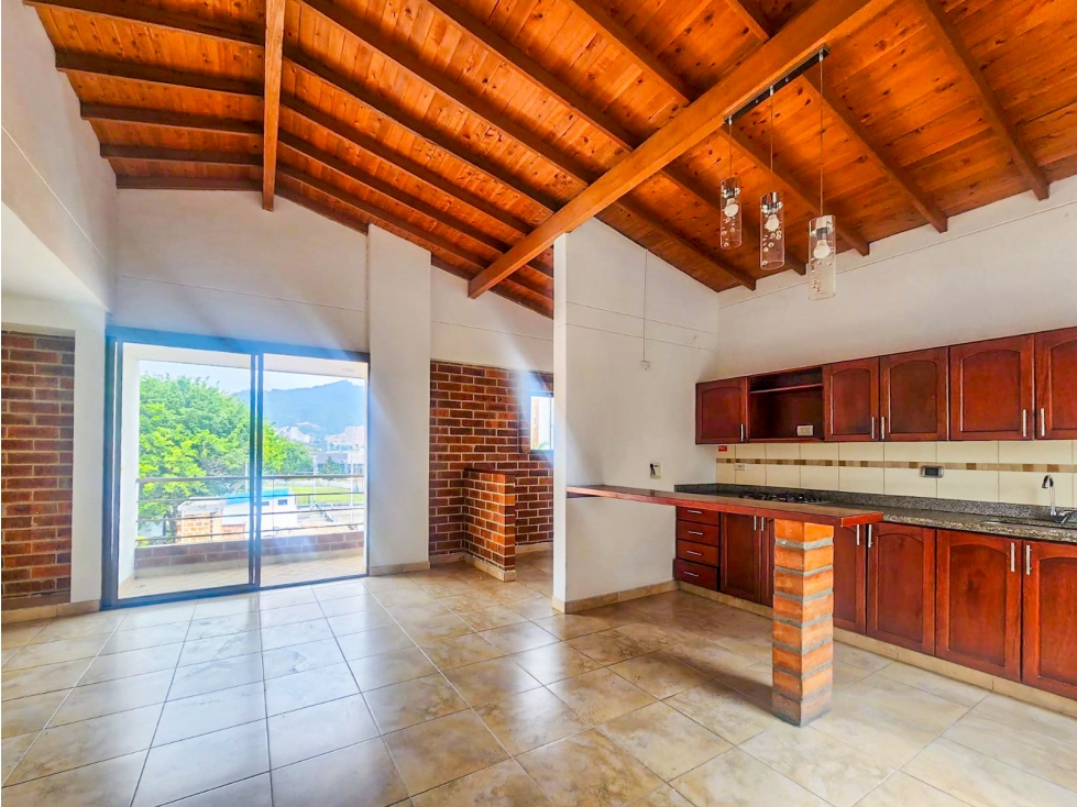 EN VENTA APARTAMENTO SÚPER AMPLIO CERCA A VIVA ENVIGADO
