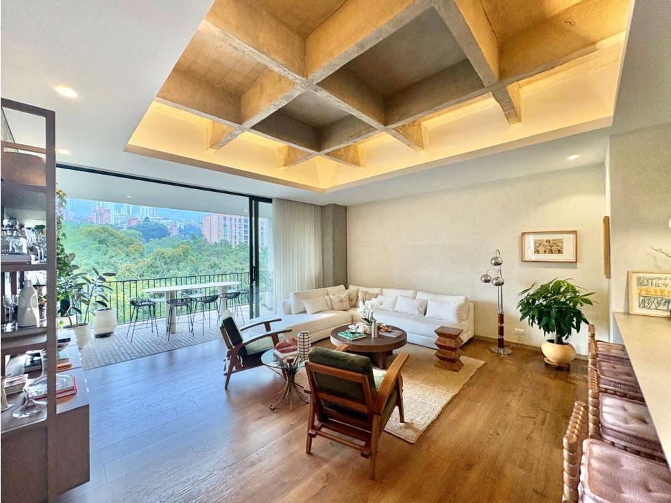 ESPECTACULAR PENTHOUSE MODERNO CON VISTA VERDE - SECTOR EL CAMPESTRE