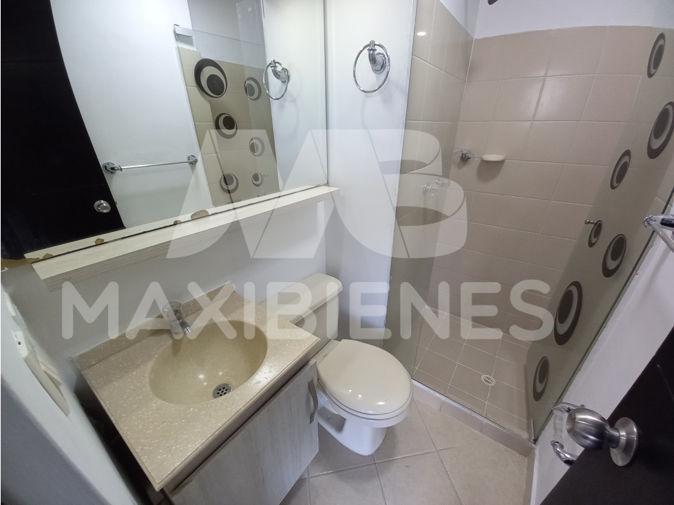 APARTAMENTO EN ARRIENDO EN EL SECTOR DE CALASANZ — foto 3