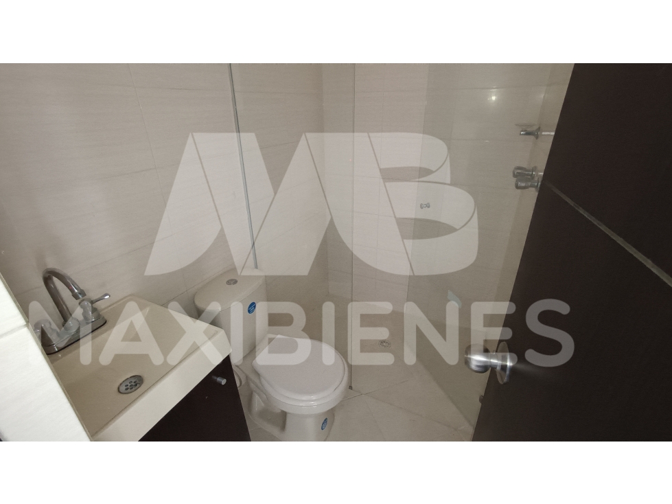 APARTAESTUDIO EN ARRIENDO EN EL SECTOR DE CALASANZ — foto 2