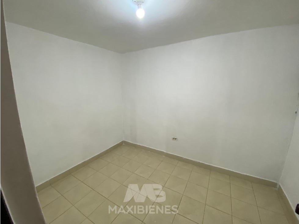 CASA PARA ARRIENDO UBICADO EN COPACABANA - 5