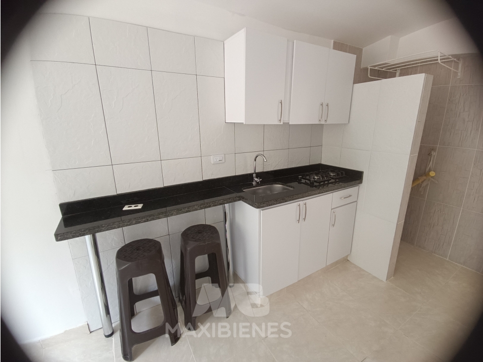 APARTAESTUDIO PARA ARRIENDO UBICADO EN BELLO — foto 3