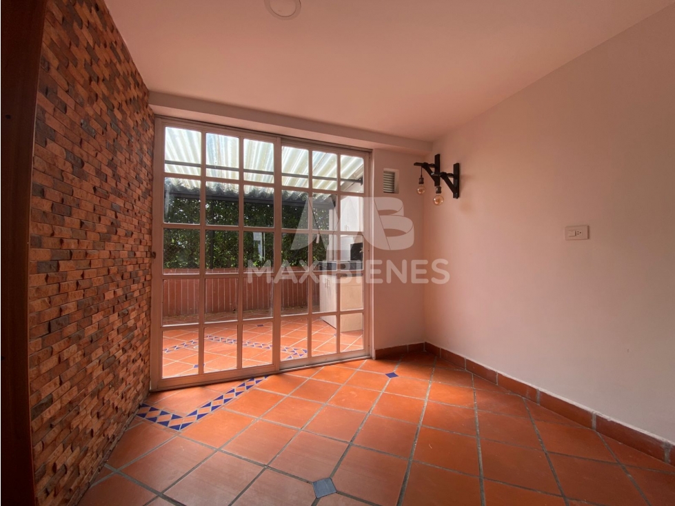 APARTAMENTO EN ARRIENDO UBICADO EN ITAGUI