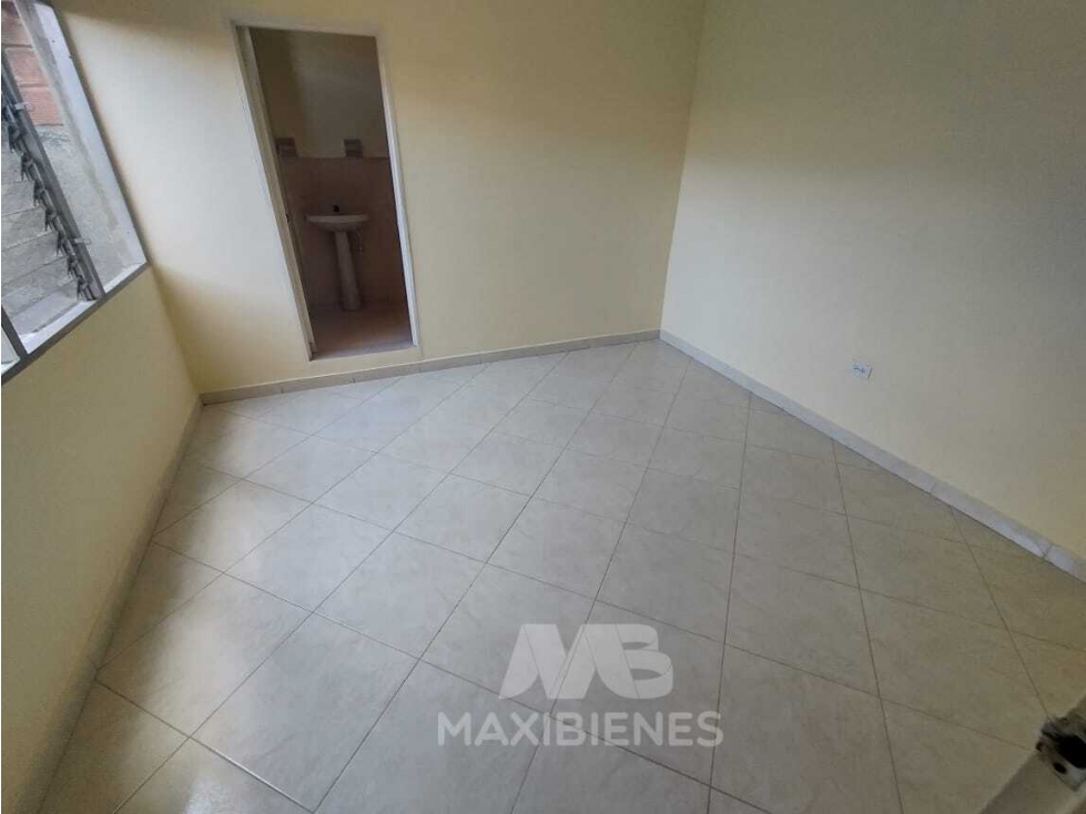 CASA PARA ARRIENDO UBICADO EN BELLO - 5
