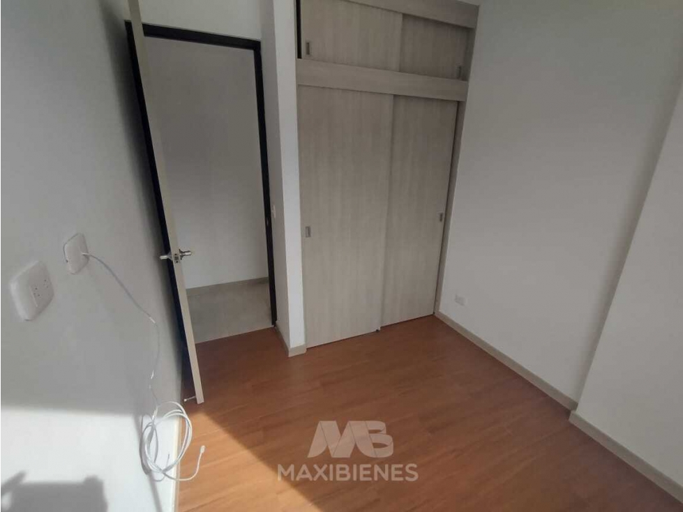 APARTAMENTO PARA ARRIENDO UBICADO EN BELLO — foto 5