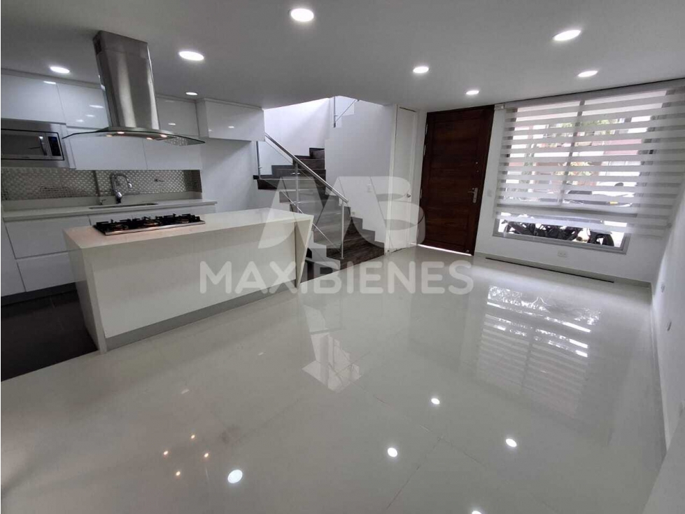 CASA EN ARRIENDO UBICADA EN LA ESTRELLA — foto 2