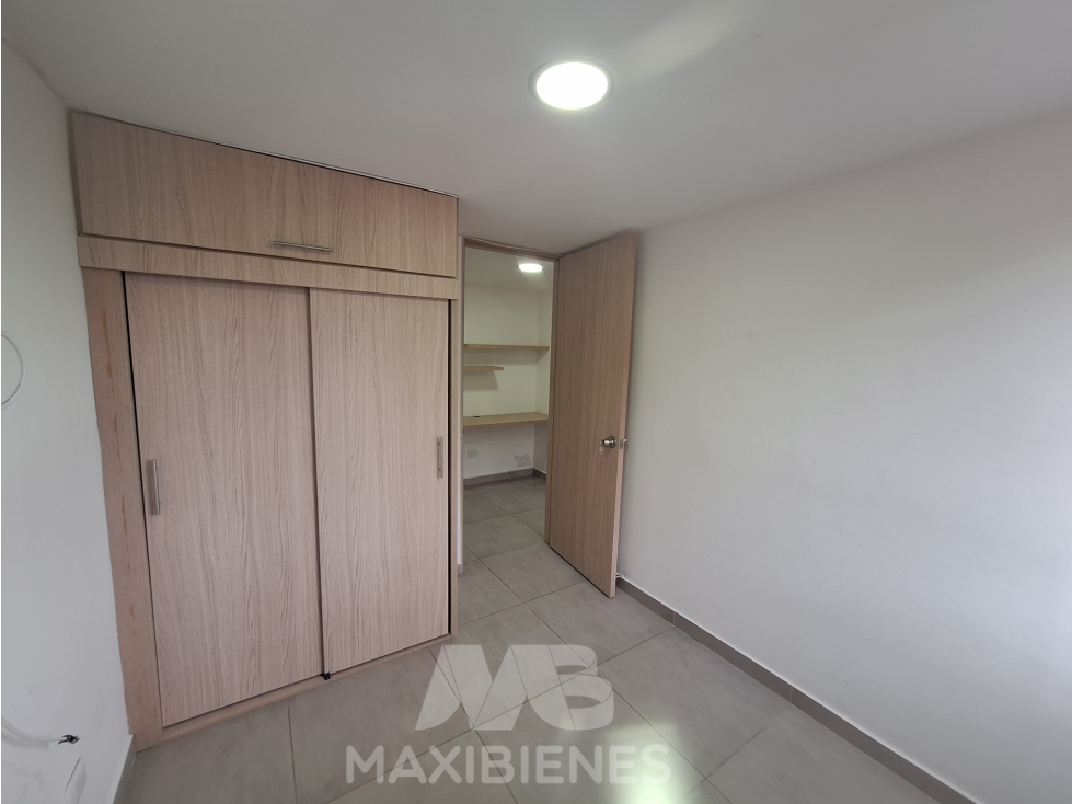 APARTAMENTO EN ARRRIENDO UBICADO EN COPACABANA — foto 5