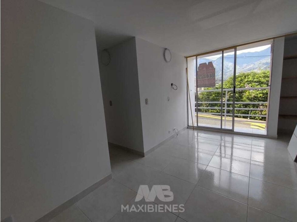 APARTAMENTO PARA ARRIENDO UBICADO EN BELLO — foto 5