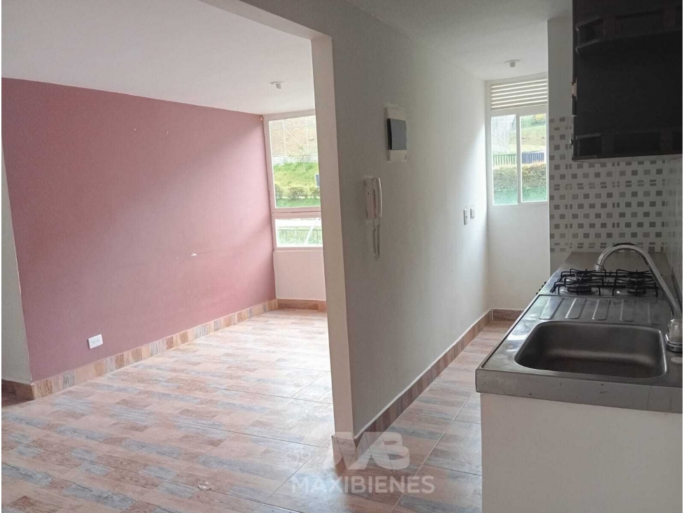 APARTAMENTO PARA ARRIENDO UBICADO EN BELLO — foto 3