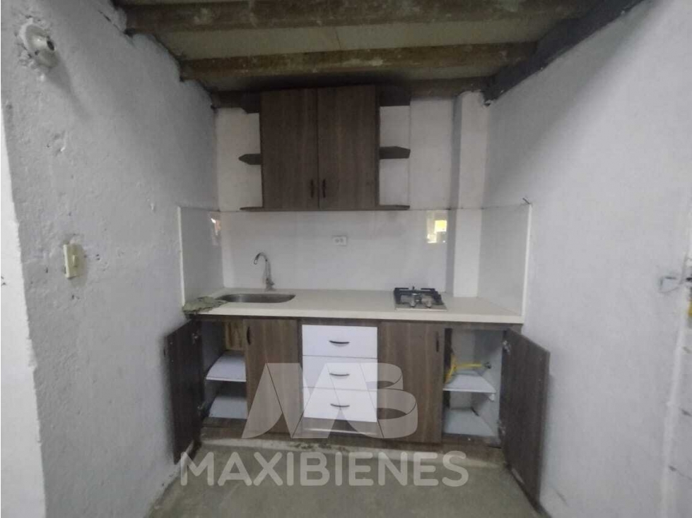 BODEGA PARA ARRIENDO UBICADO EN BELLO - 4