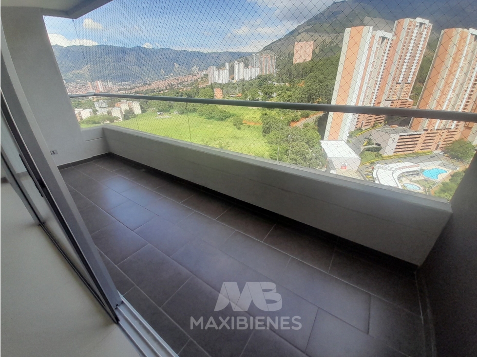 APARTAMENTO PARA ARRIENDO UBICADO NAVARRA, BELLO