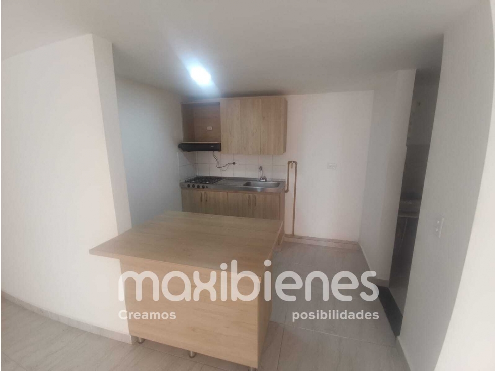 SE ARRIENDA APARTAMENTO EN EL TRAPICHE BELLO. — foto 2