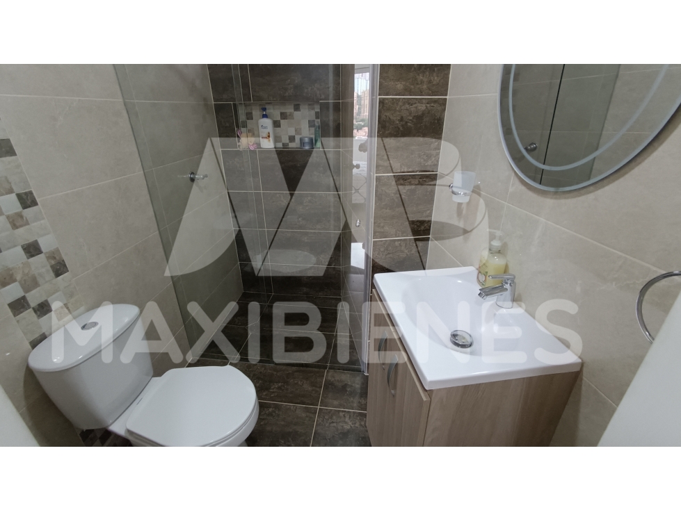 APARTAMENTO EN ARRIENDO EN EL SECTOR DE SANTA LUCIA — foto 3