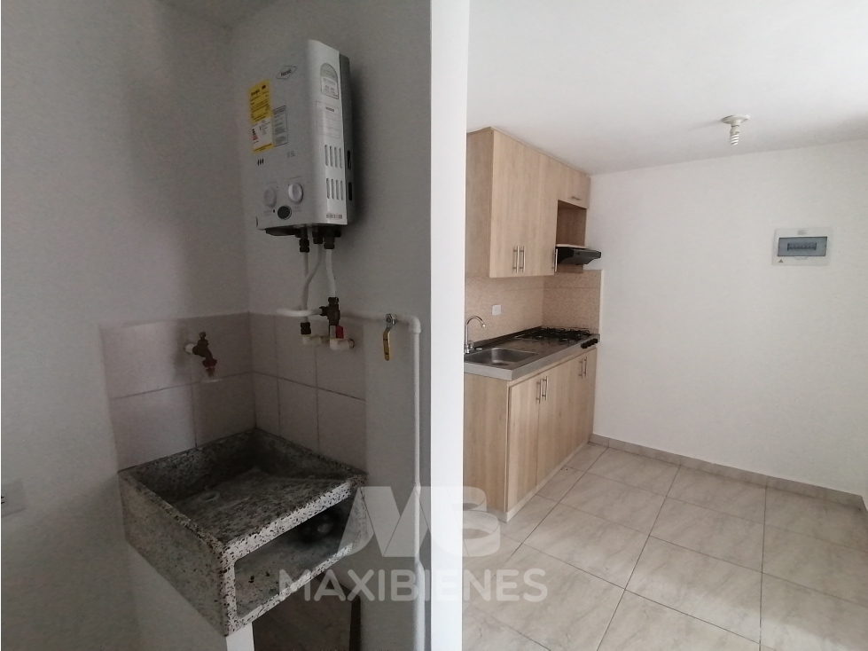 APARTAMENTO PARA ARRIENDO UBICADO EN BELLO — foto 2