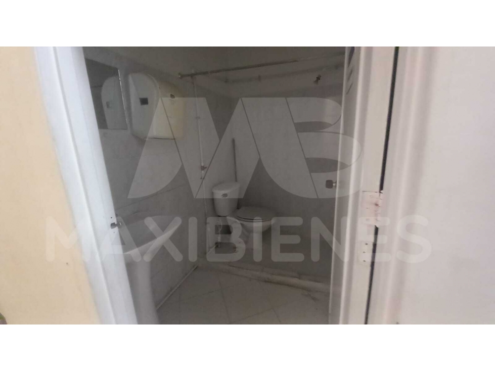 LOCAL EN ARRIENDO EN EL SECTOR DE SAN JAVIER